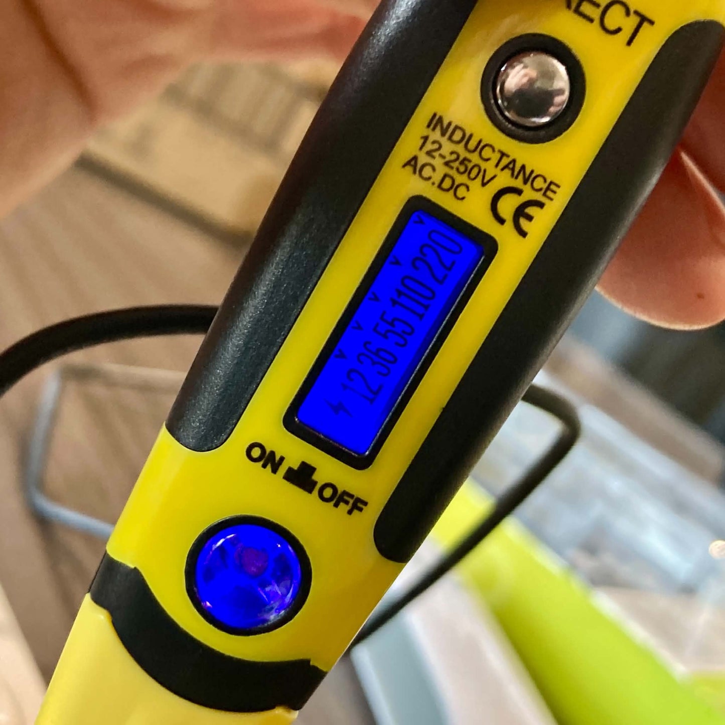 Digital Voltage Tester Pen 12-250V AC/DC