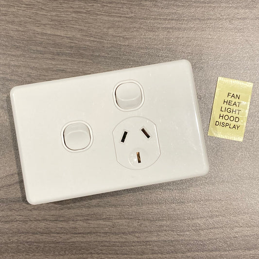 Deta X6 Horizontal Power Point with Extra Switch